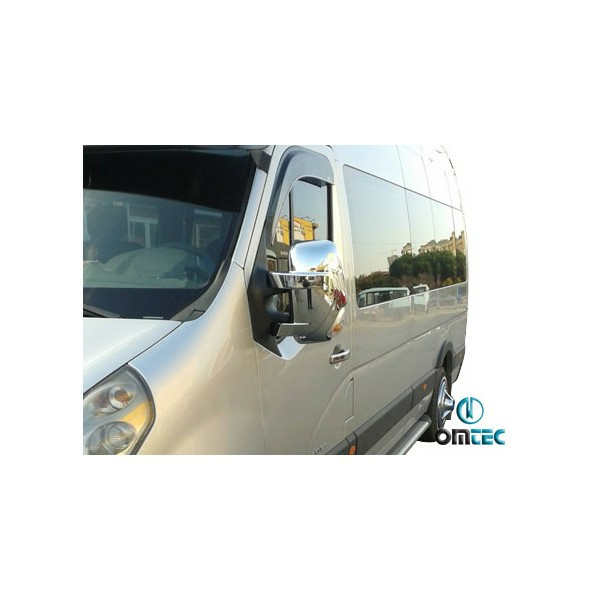 Kuvassa Peilin kromikuoret Opel Movano 2010-