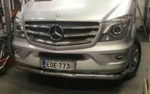 Kuvassa Etuhelmaputki MB Sprinter 13-17