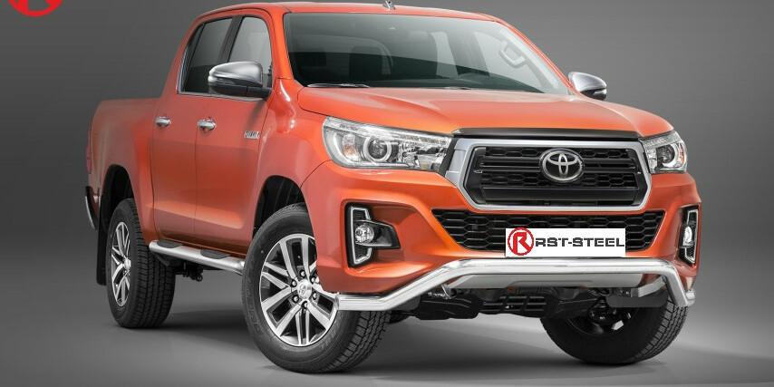 Kuvassa Etupuskurin suojaraudat Toyota Hilux 2018-