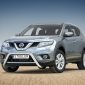 Kuvassa STEELER Lisävaloteline Nissan X-Trail 2014-