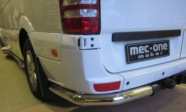 Kuvassa Takakulmaputket V1.0 MB Sprinter 2006-