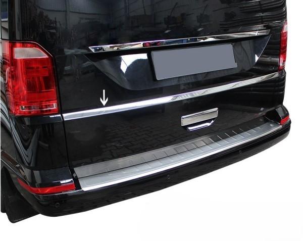 Kuvassa Takaluukun kromilista VW T6 2015-