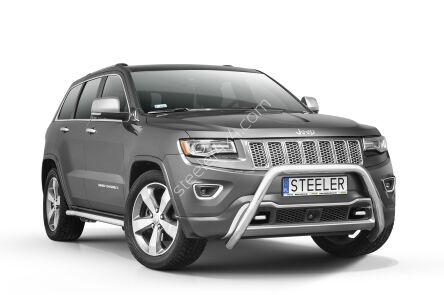 Kuvassa STEELER Lisävaloteline Jeep Grand Cherokee 2015-2021