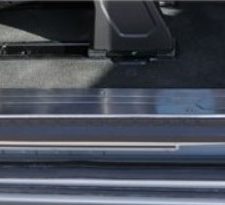 Kromikynnyslistat lava-autoihin