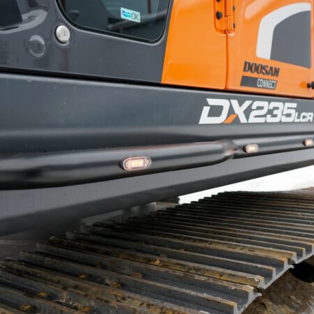 Sidobommar Doosan DX235LCR-7