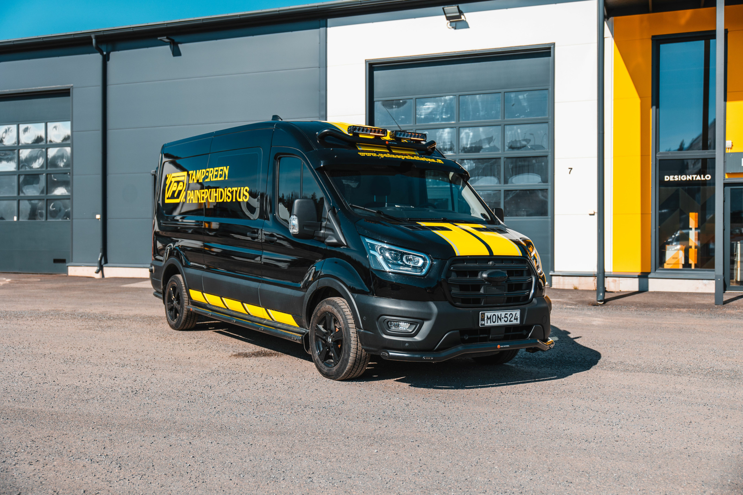 Kuvassa Kylkiputket Ford eTransit 2023- L3