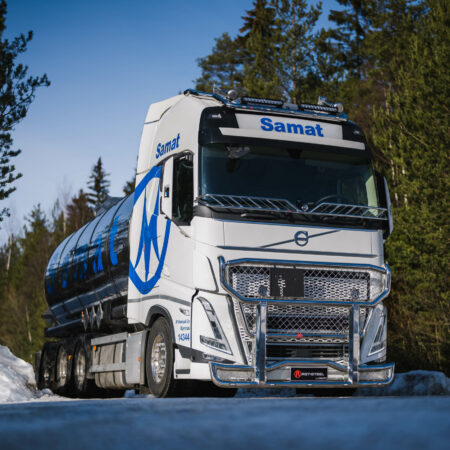 Bull Bar Freeway Volvo FH4