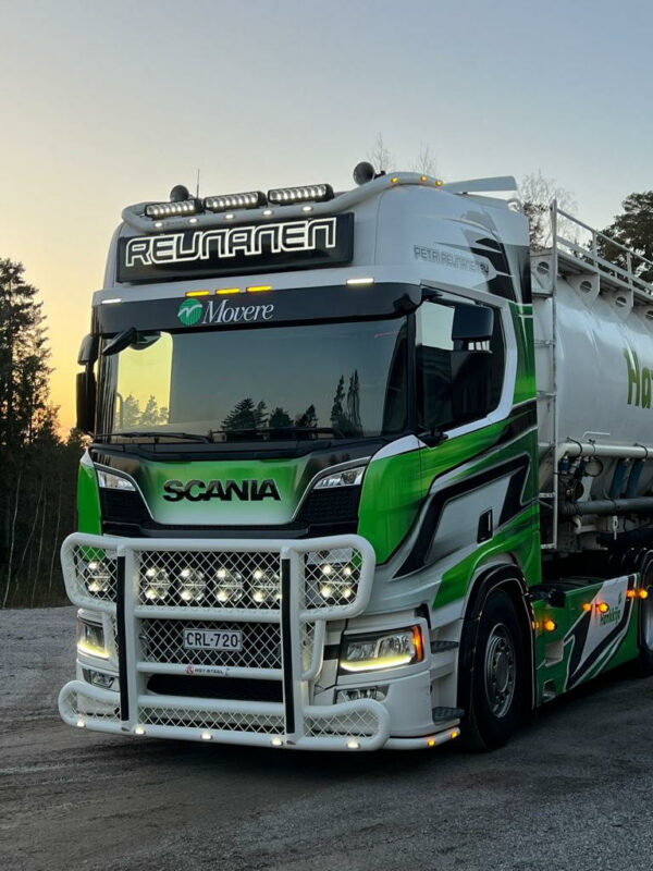 Kuvassa RST-Combination for Scania NextGen 2017-