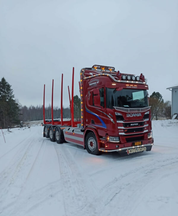 Kuvassa främre spoilerbåge Scania NextGen XT 2017-
