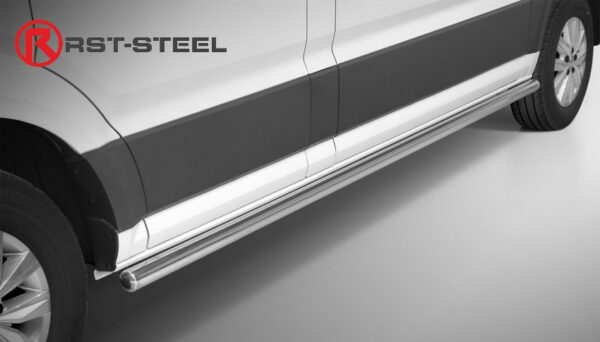 Side bars with checker plate Volkswagen Crafter 2017- / MAN TGE 2018- - Image 2