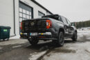 Volkswagen Amarok 2023- modell som har bakre hörnjärn på sig.
