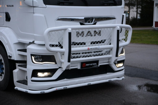 Bull Bar Dakar MAN TGS 2021-
