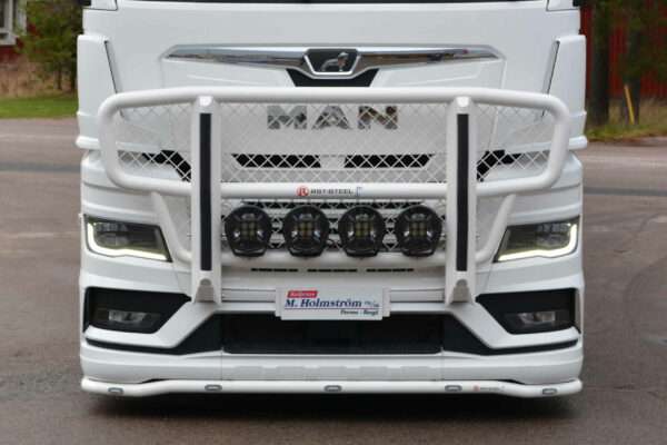 Bull Bar Dakar MAN TGX 2021-
