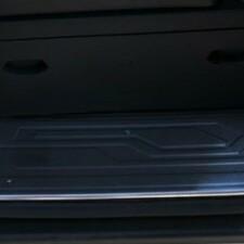 Kromikynnyslistat pakettiautoihin