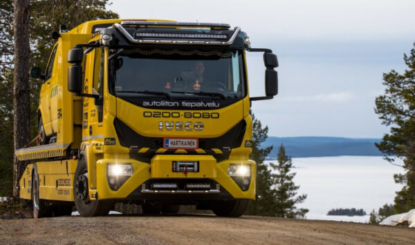 Roof Bar Iveco Eurocargo 2016- Low Cab