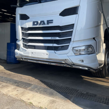 Frontspoiler DAF XFC 22-> Offroad-stötfångare
