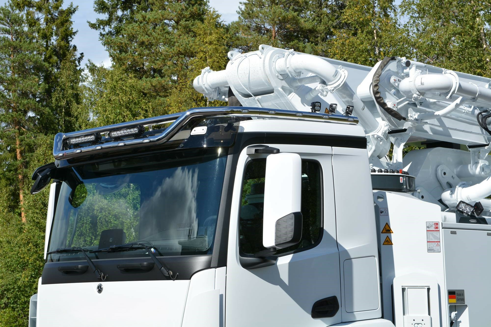 Takbåge med sidoförlängningar Mercedes-Benz Arocs (lowroof / M-Cab)