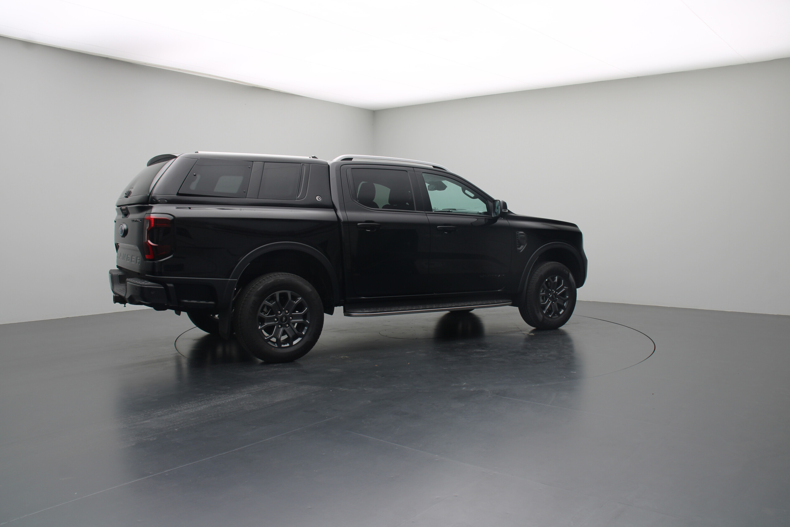 Kuvassa Lavakate Elysium Ford Ranger DC 2023-