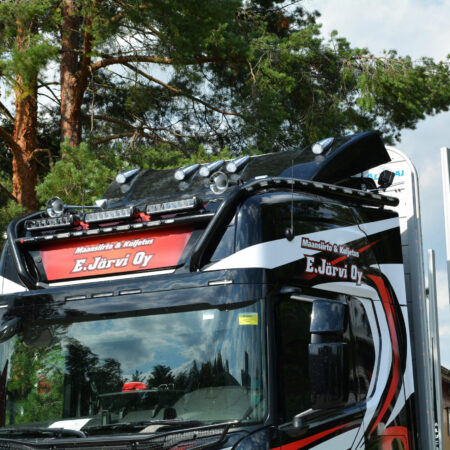 Roof Bar With Side Extensions (20HS12) Scania NG