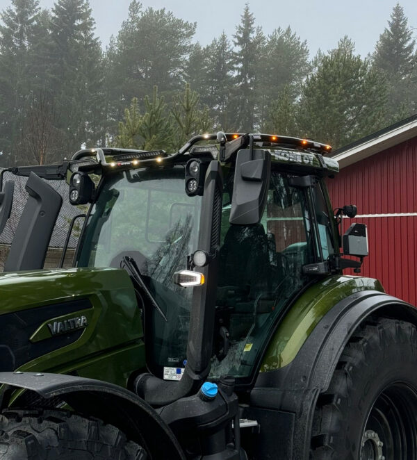 Takräcke Valtra Q-Series 2022-