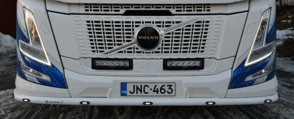 Front Spoiler Bar Volvo FH AERO - Bilde 2
