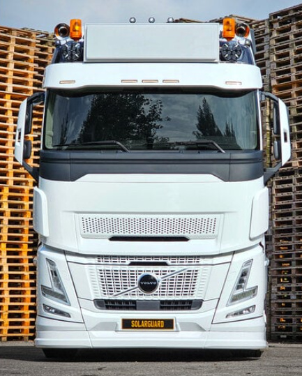 Liansuuntaaja (pari) Volvo FH Aero - Image 2