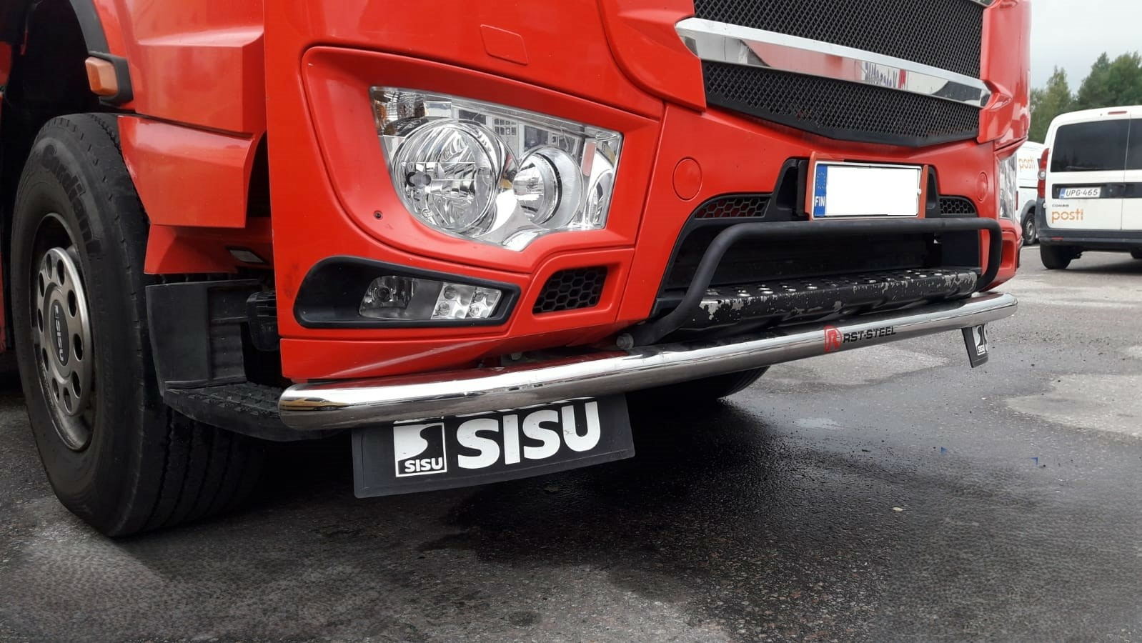 Etuhelmaputki Sisu Polar, Maansiirtopuskurilla - Image 2