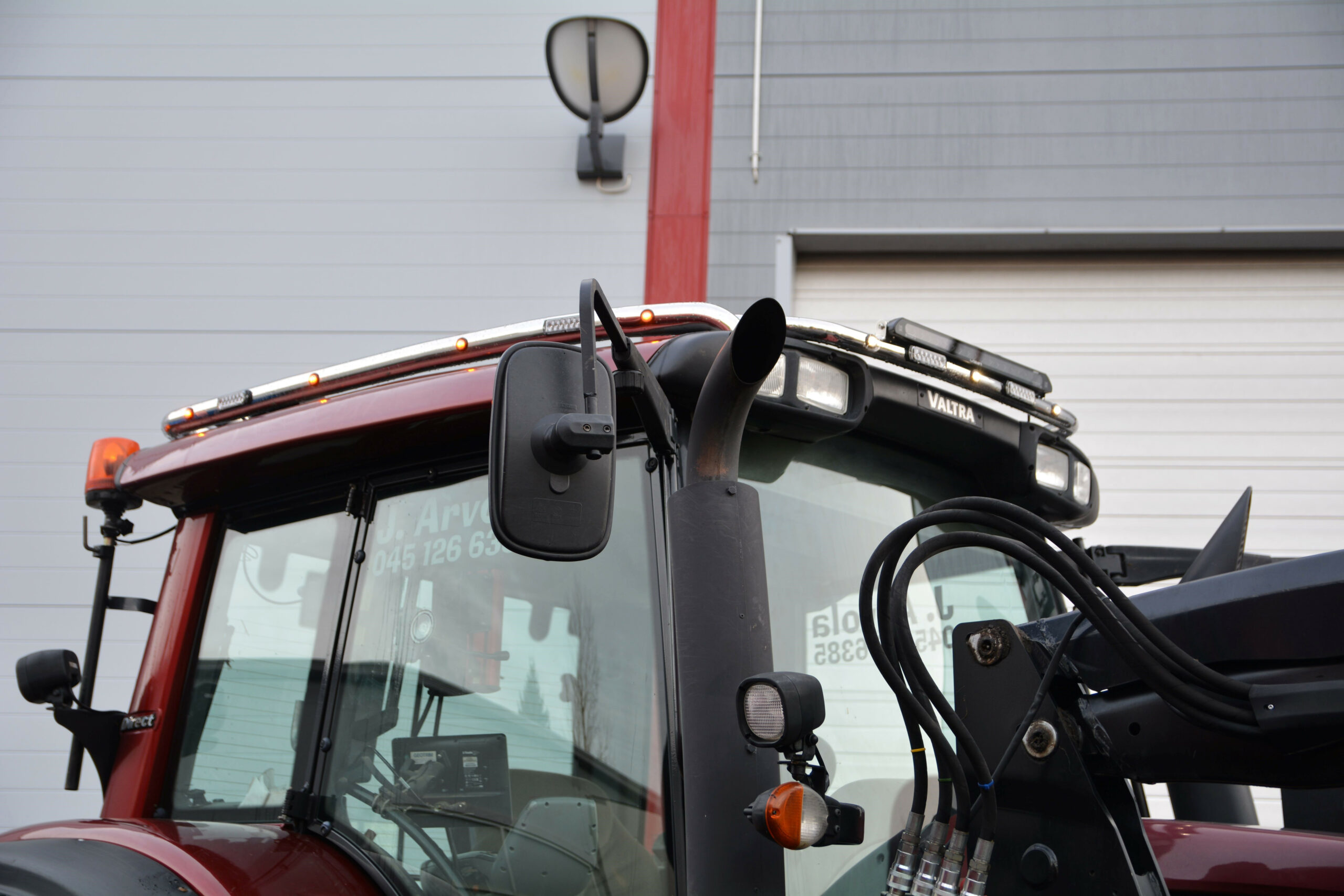 Valoteline katolle Valtra N/T 1-3 sarja (2002-2015) - Image 4