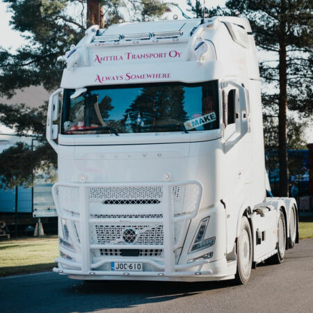 Frontskydd Freeway Volvo FH AERO 2024-